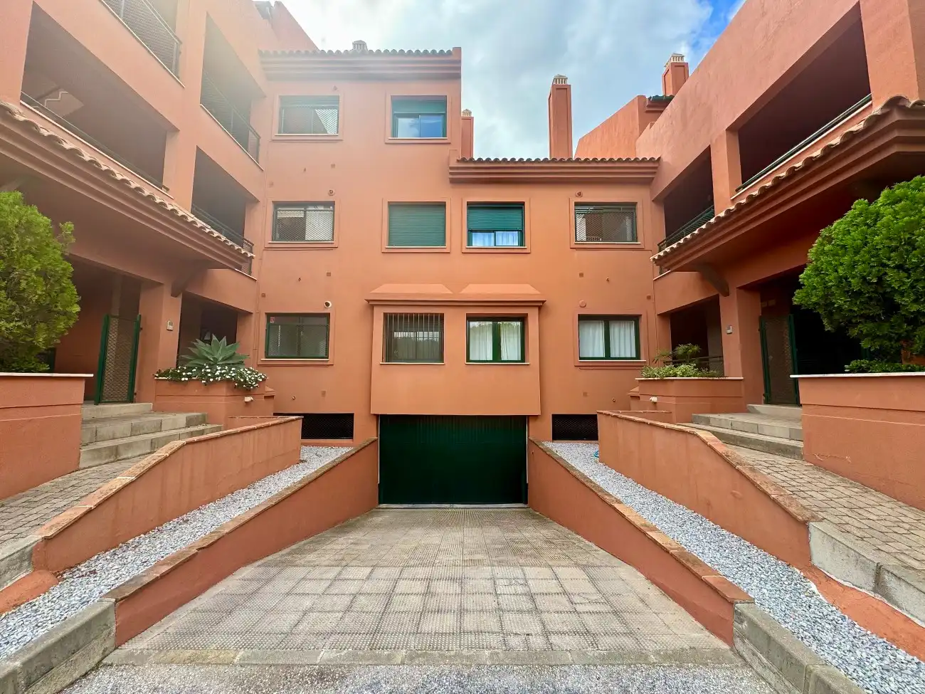 Exterior view of Apartments for sale in Marbella  with Terrace, Storage room and Furnished