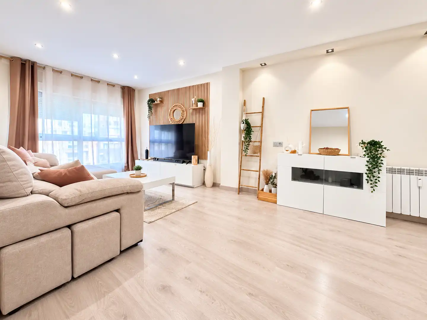 Wohnung mit Garten zum Verkauf in Travesía de Montserrat