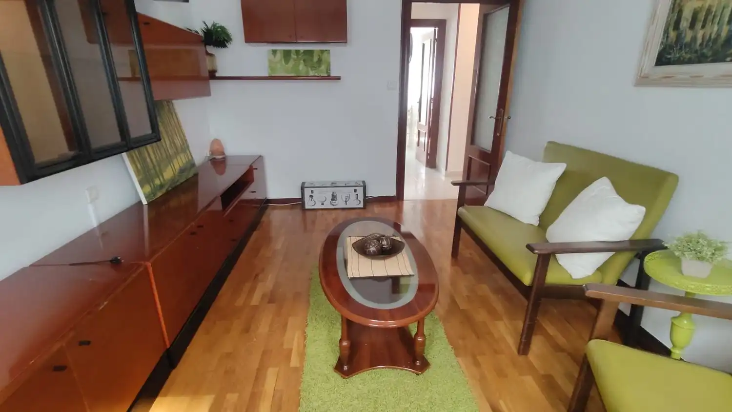Sala d'estar de Pis en venda en Gijón  amb Piscina
