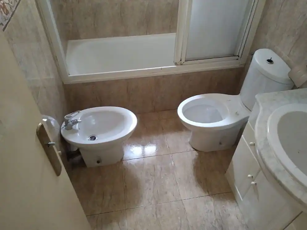 Bathroom of Apartments for sale in Córdoba