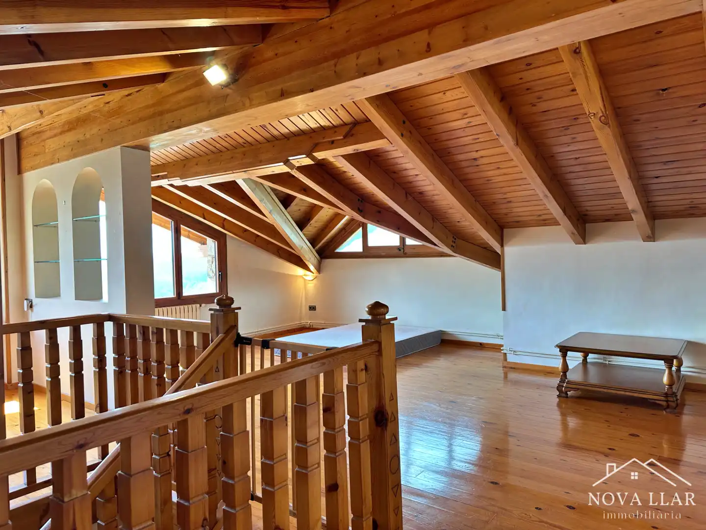 Einfamilien-Reihenhaus zum Verkauf in Vilallonga de Ter mit Heizung, Privatgarten und Terrasse