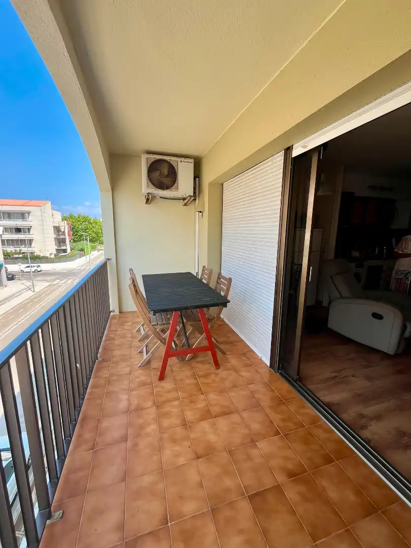 Terraza de Apartamento en venta en L'Estartit con Aire acondicionado, Terraza y Amueblado