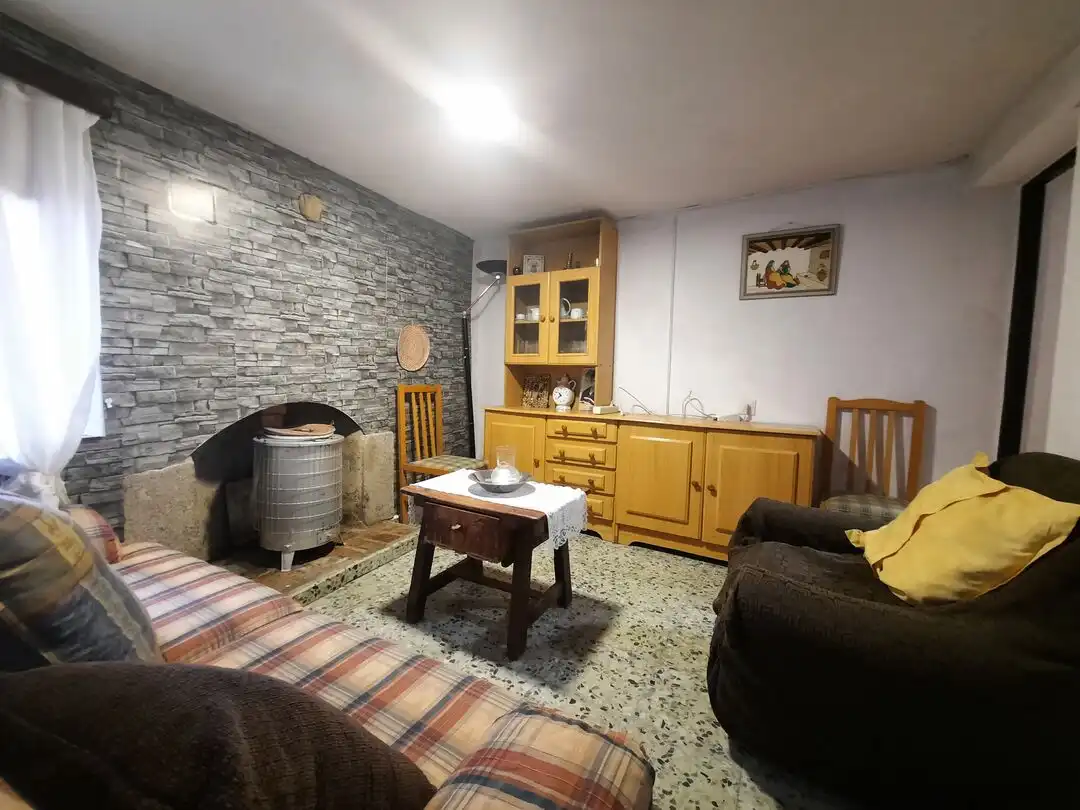 Casa o chalet en venta en Nombela con Calefacción