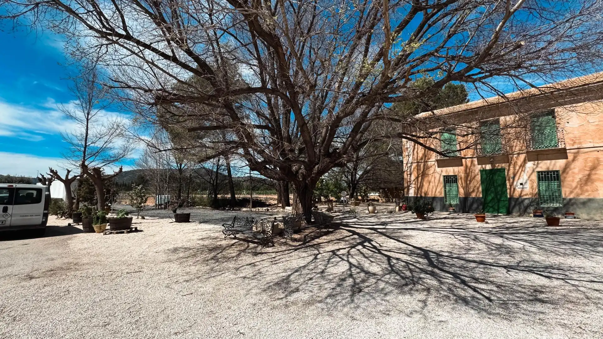 Vista exterior de Casa o xalet en venda en Monóvar  / Monòver amb Aire condicionat, Calefacció i Jardí privat
