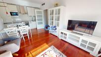 Living room of Flat for sale in Donostia - San Sebastián   with Air Conditioner and Balcony