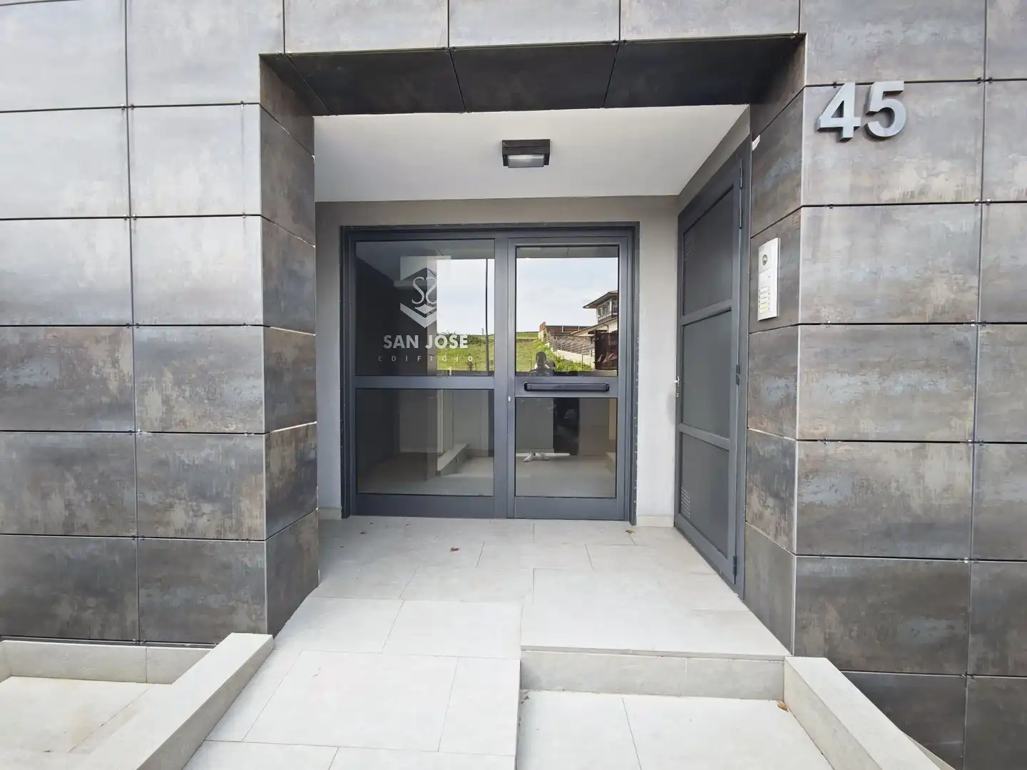 Flat for sale in Llanes  with Heating, Storage room and Furnished