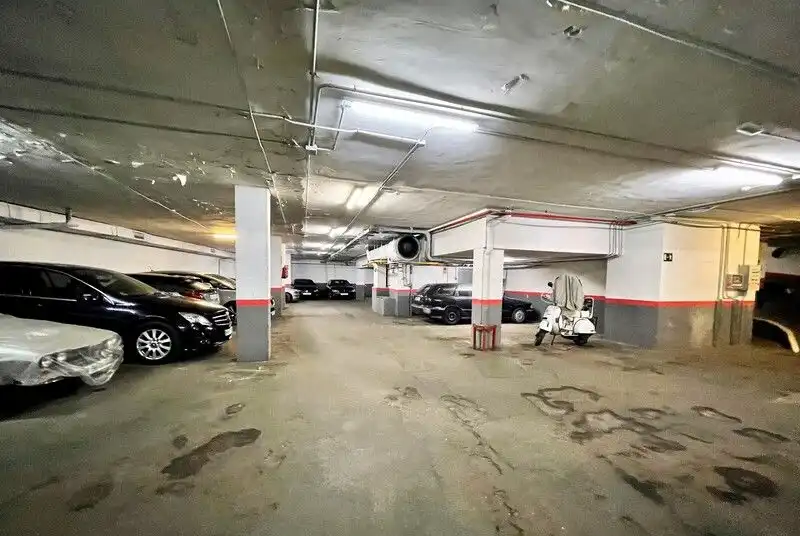Einzelparkplatz zum Verkauf in Paseo del General Martínez Campos 32, imagen 8