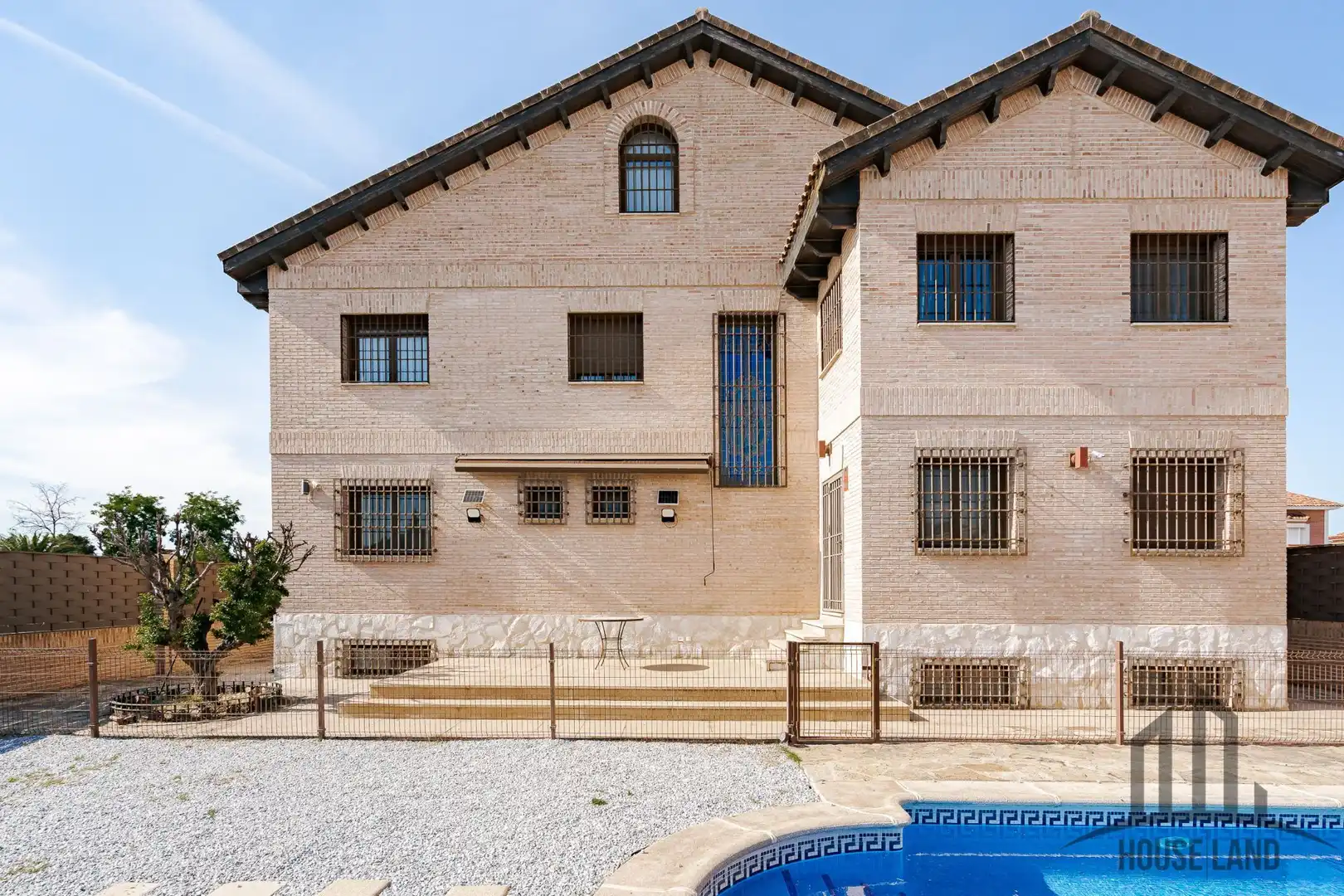 Vista exterior de Casa o chalet en venta en Valdetorres de Jarama con Aire acondicionado, Calefacción y Terraza