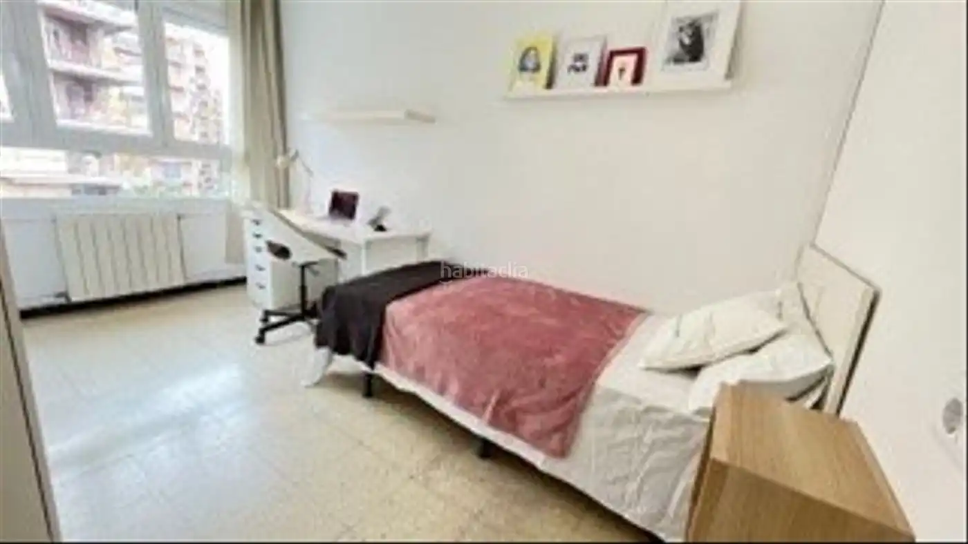 Flat with lift to rent in Carrer de Sant Hilari 4, imagen 4