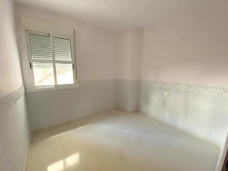 Dormitori de Pis en venda en Málaga amb Aire condicionat, Calefacció i Jardí privat
