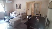 Living room of Flat to rent in  Granada Capital  with Air Conditioner and Furnished