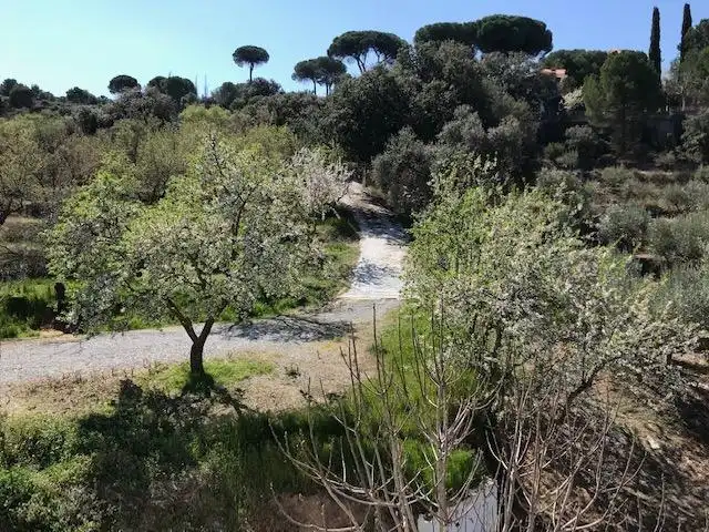 Außenansicht von Grundstücke zum Verkauf in La Zubia