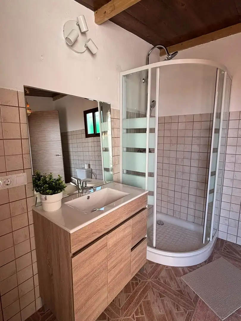 Bathroom of Houses for rent in Riogordo  with Private garden