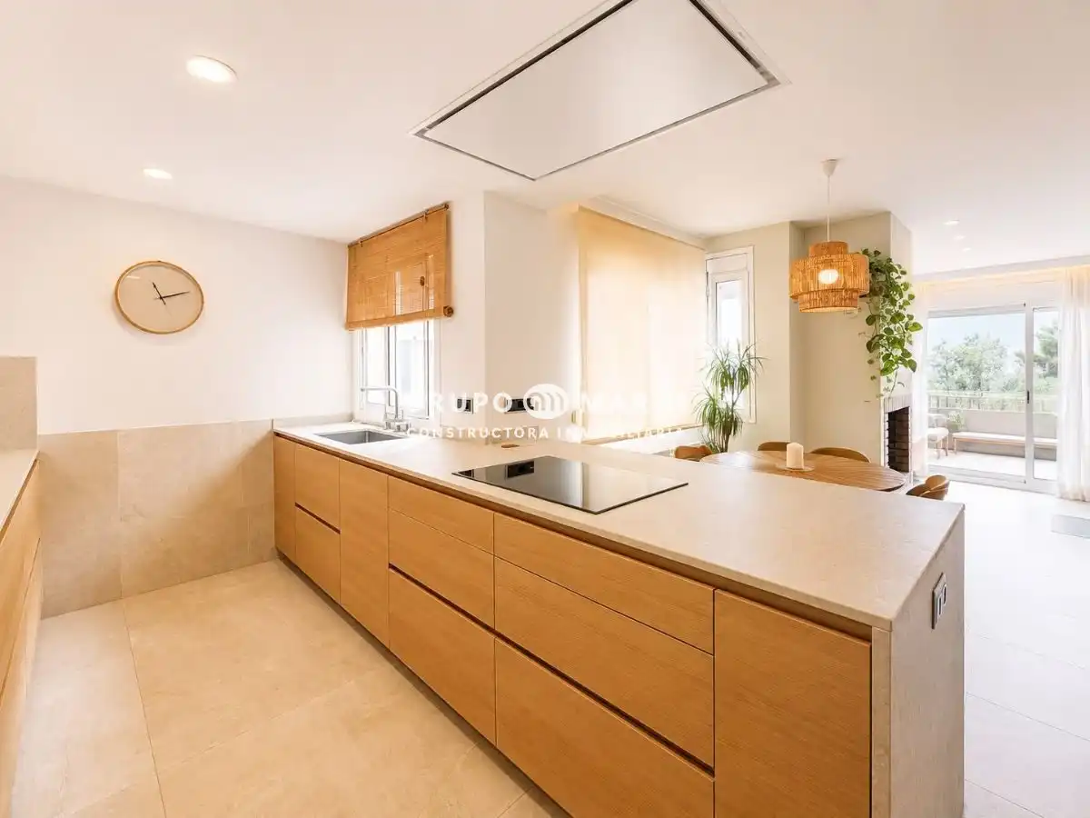 Cocina de Piso en venta en Blanes con Calefacción, Terraza y Balcón