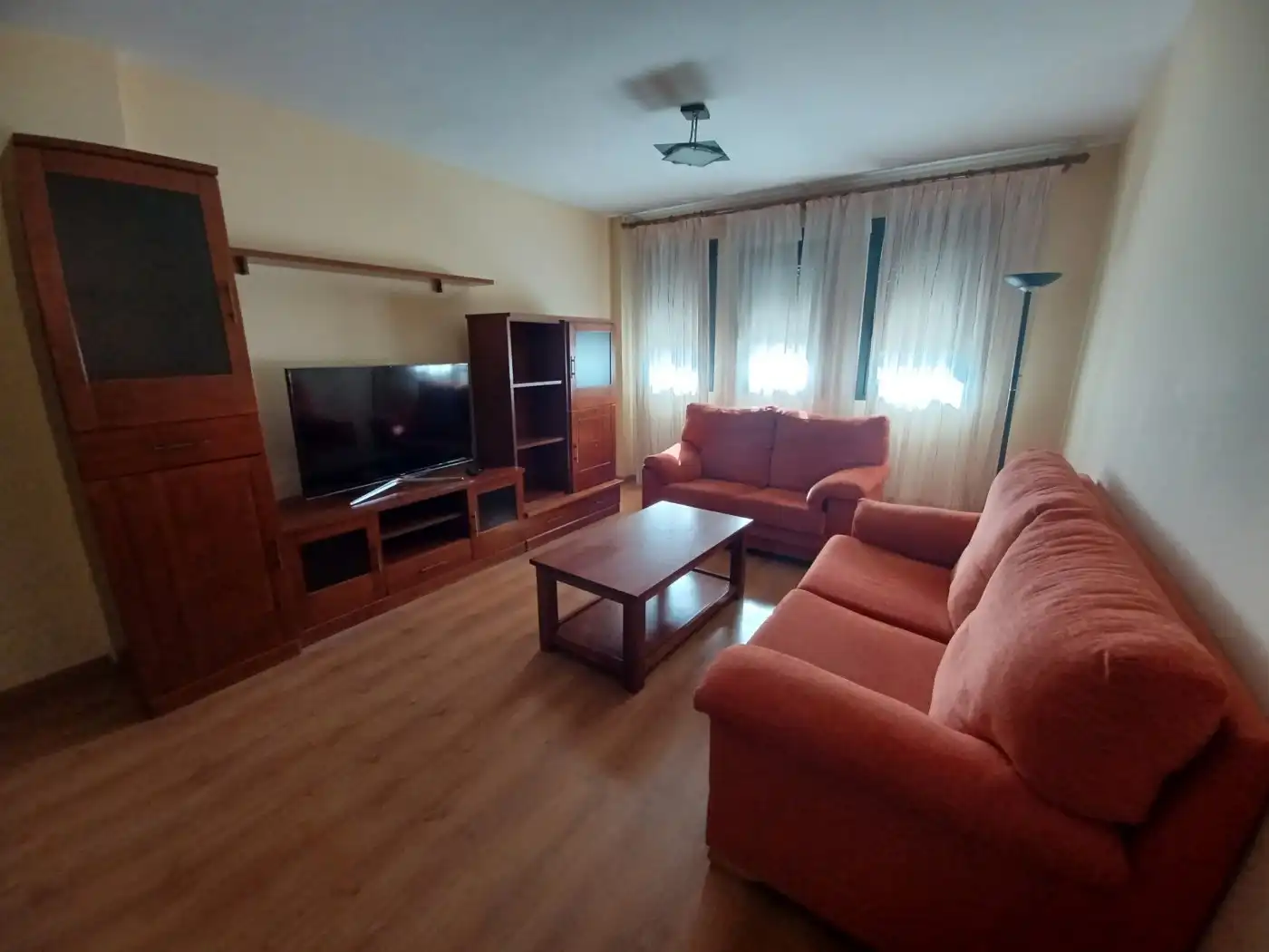 Sala d'estar de Pis en venda en Alcázar de San Juan amb Aire condicionat, Calefacció i Terrassa