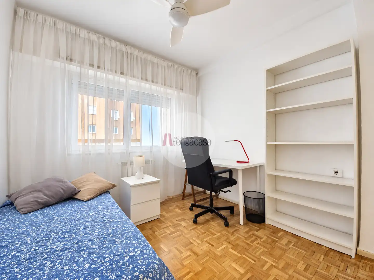 Schlafzimmer von Wohnung zur Miete in Barrio de Salamanca
