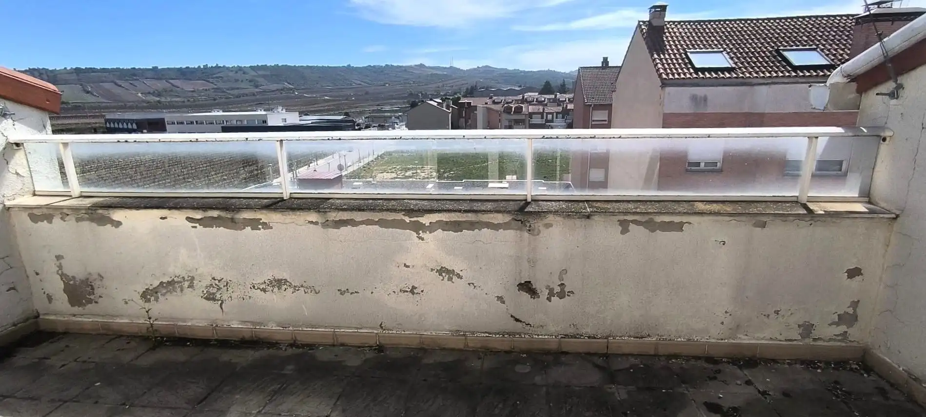 Terraza de Dúplex en venta en Cenicero con Calefacción, Terraza y Trastero