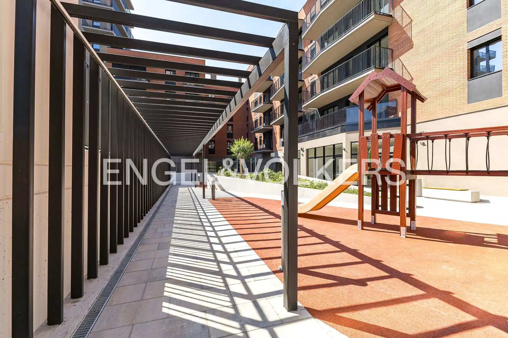Terrassa de Pis de lloguer en Barcelona amb Calefacció i Parquet