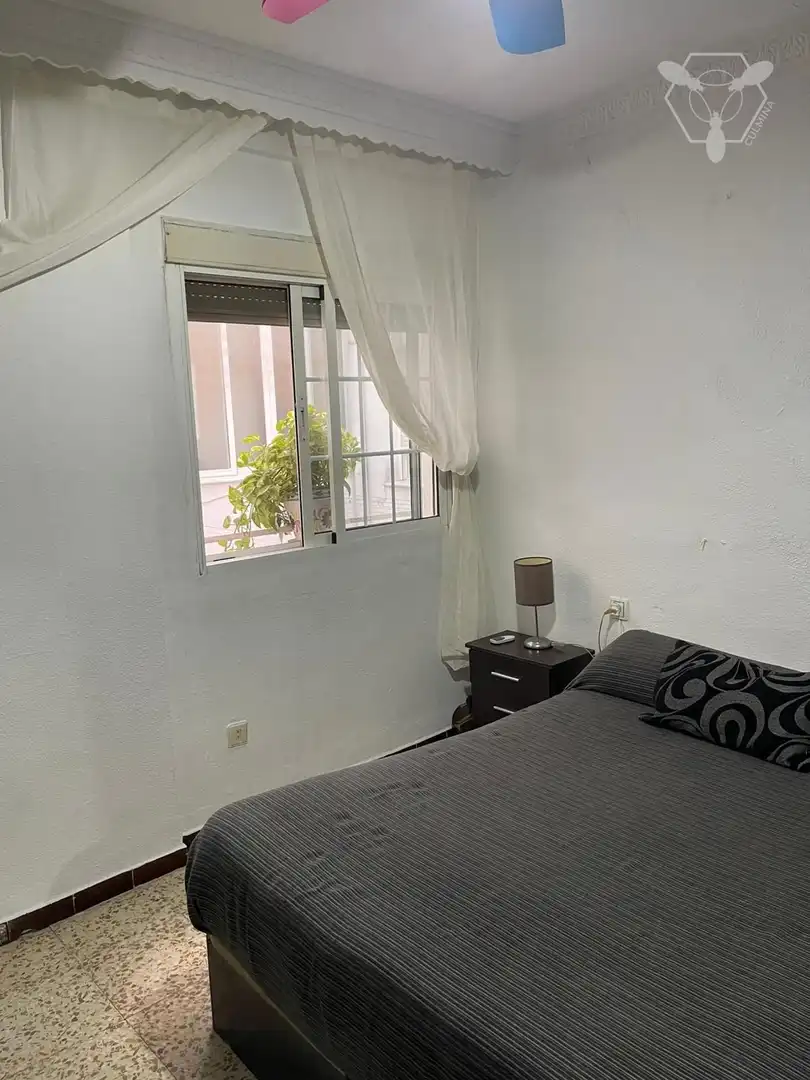 Habitación de Piso en venta en Huelva con Aire acondicionado y Amueblado