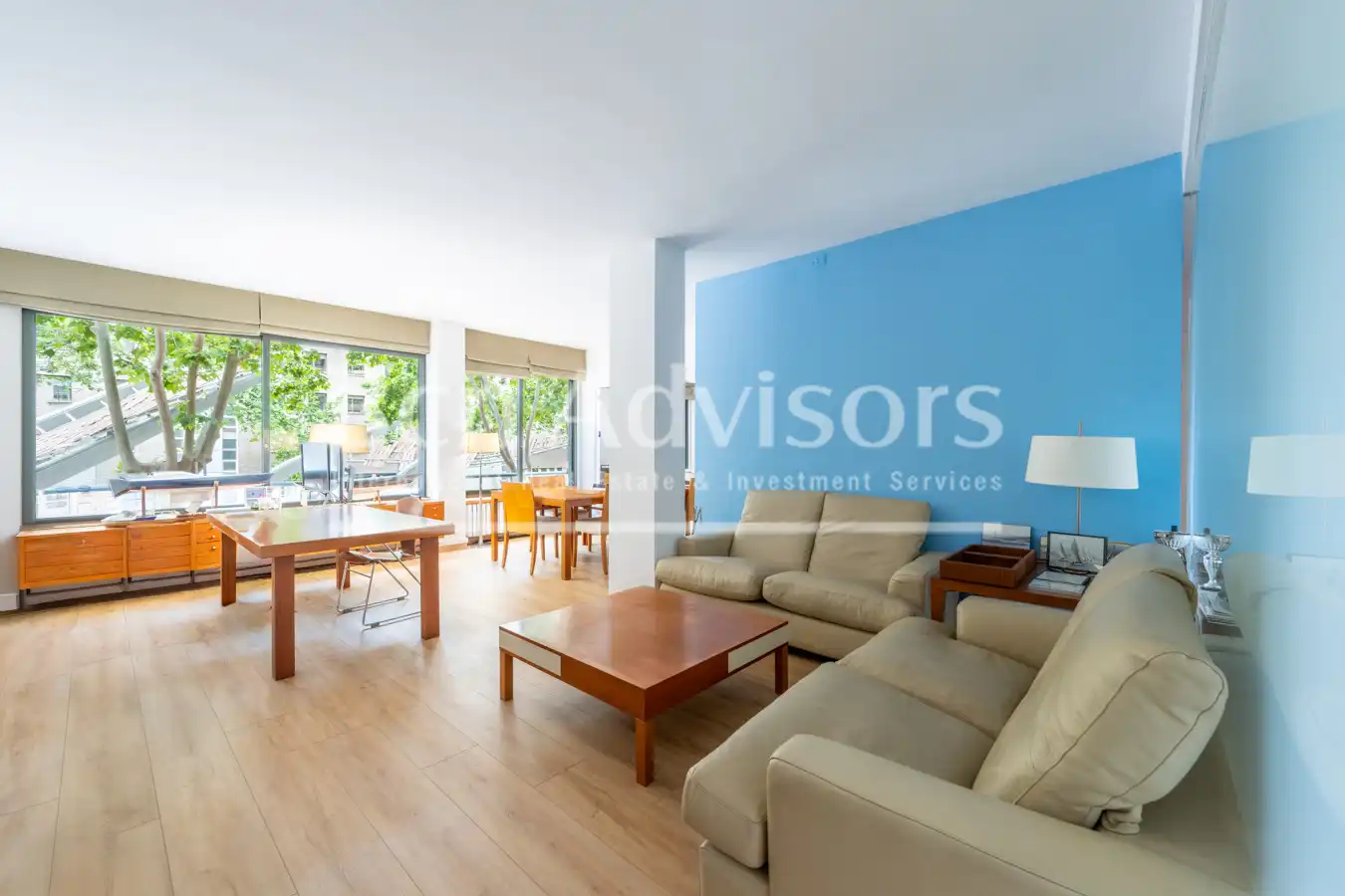 Sala de estar de Piso en venta en Barcelona con Aire acondicionado, Calefacción y Jardín privado