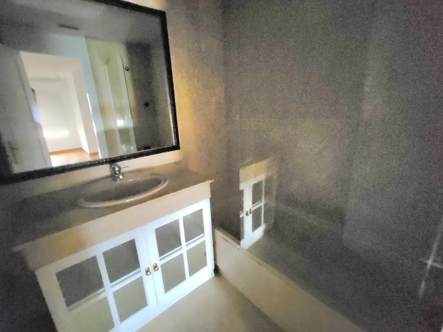 Bathroom of Flat for rent in Cáceres  with Air Conditioner and Heating