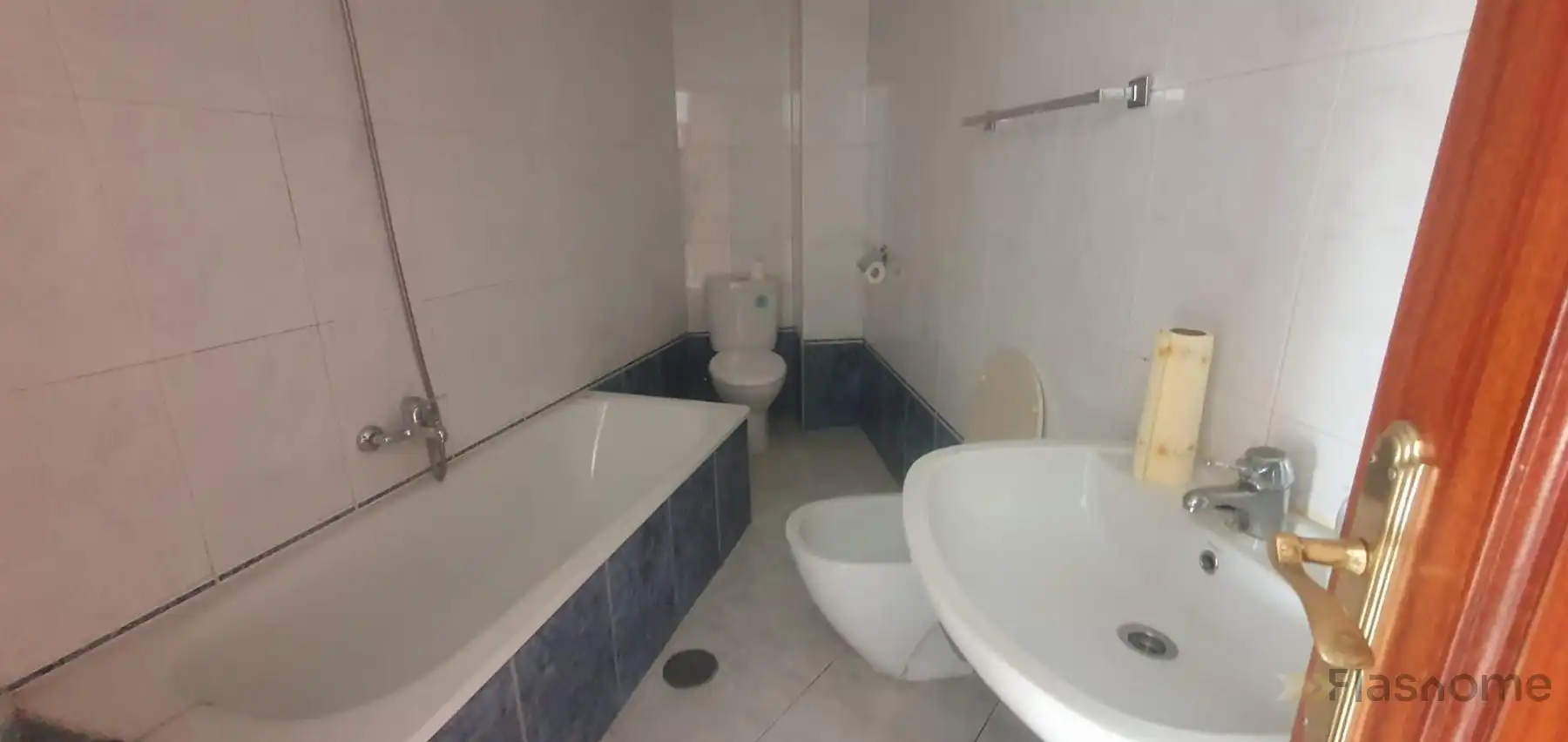 Badezimmer von Wohnung zum Verkauf in Santa Amalia mit Abstellraum und Balkon