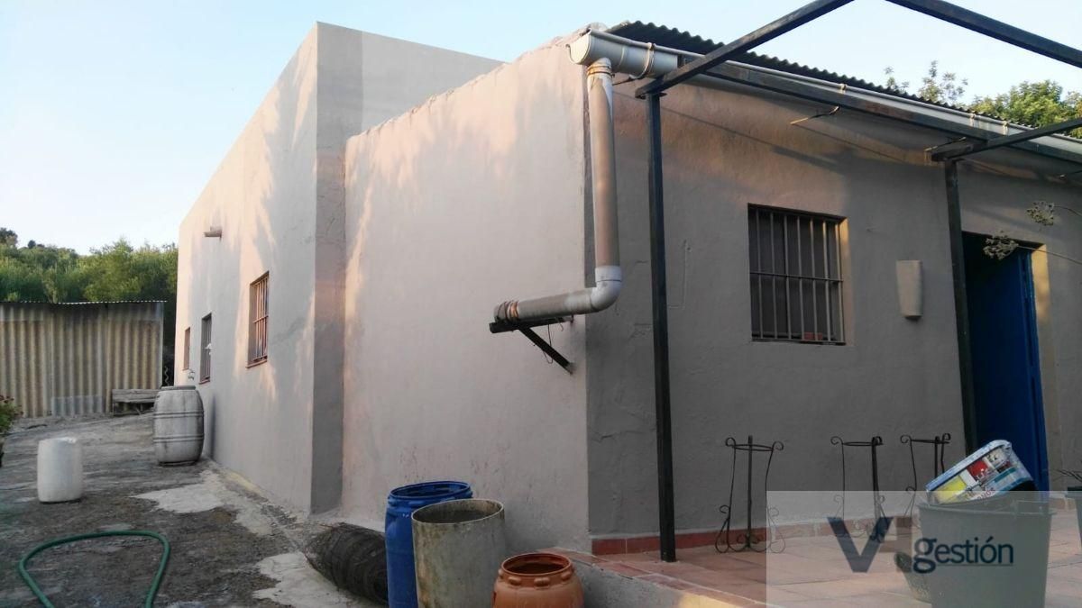 Country house for sale in Bornos