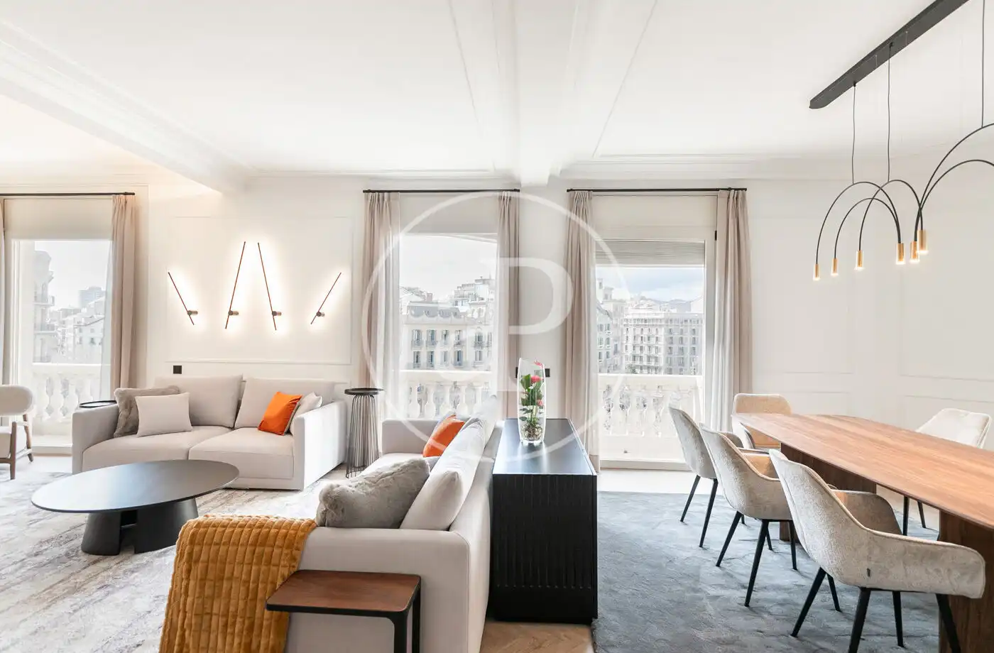 Appartamento con terrazza in affitto a Pg. de Gràcia, imagen 18