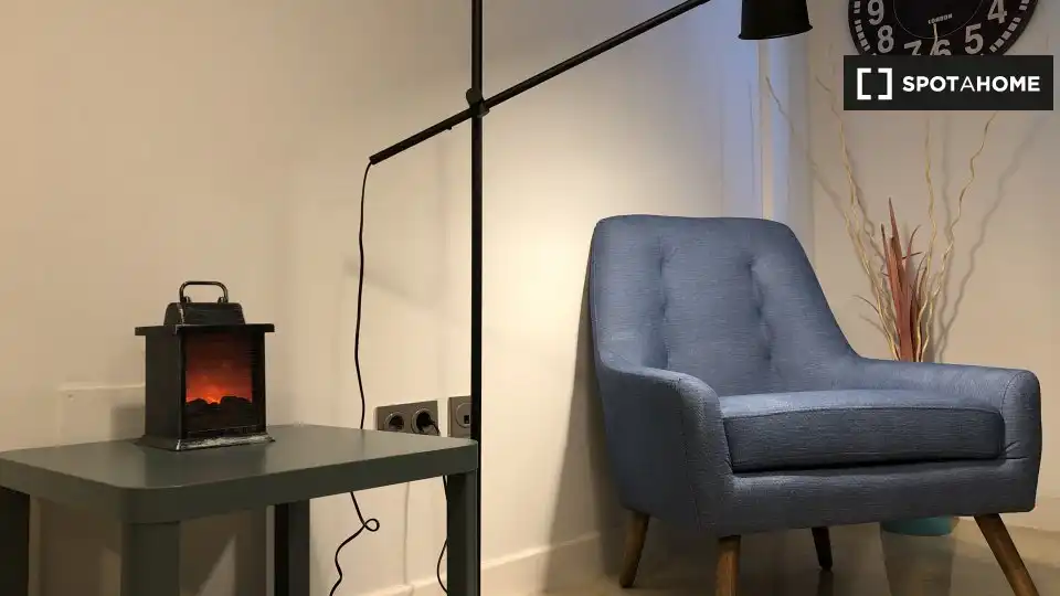 Room in Villaverde Alto