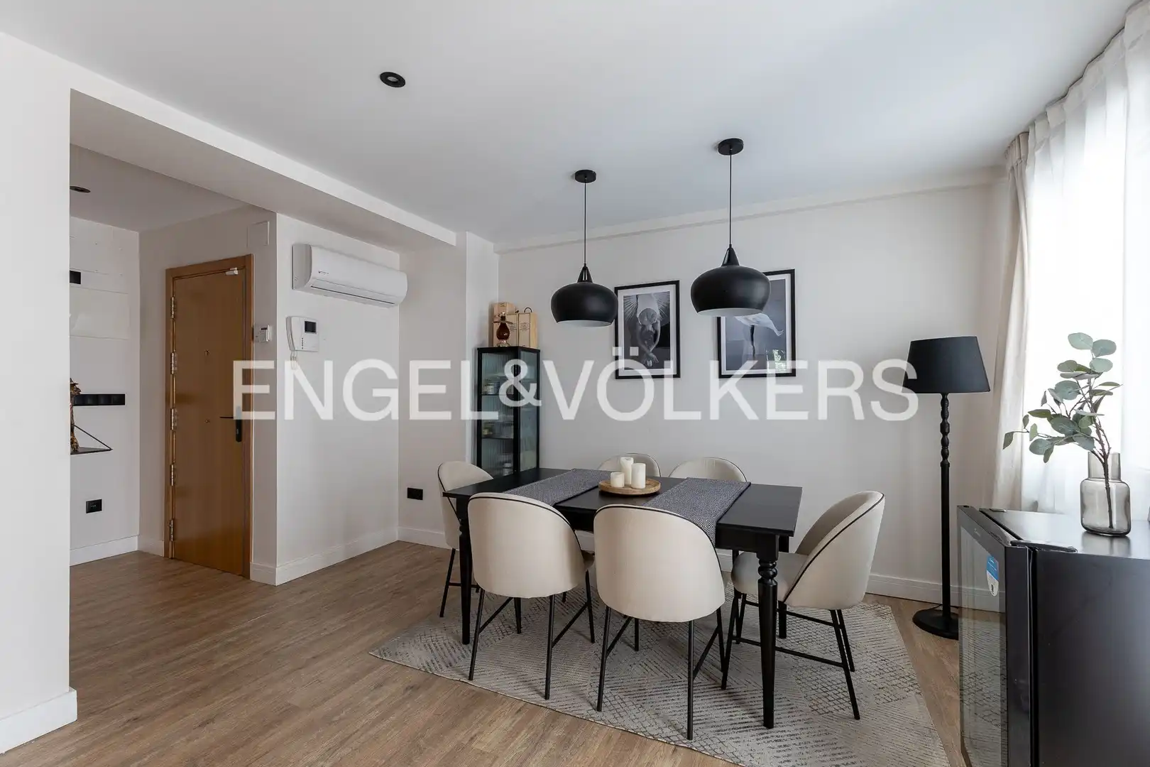 Dining room of Flat for rent in Madrid  with Air Conditioner, Heating and Terrace