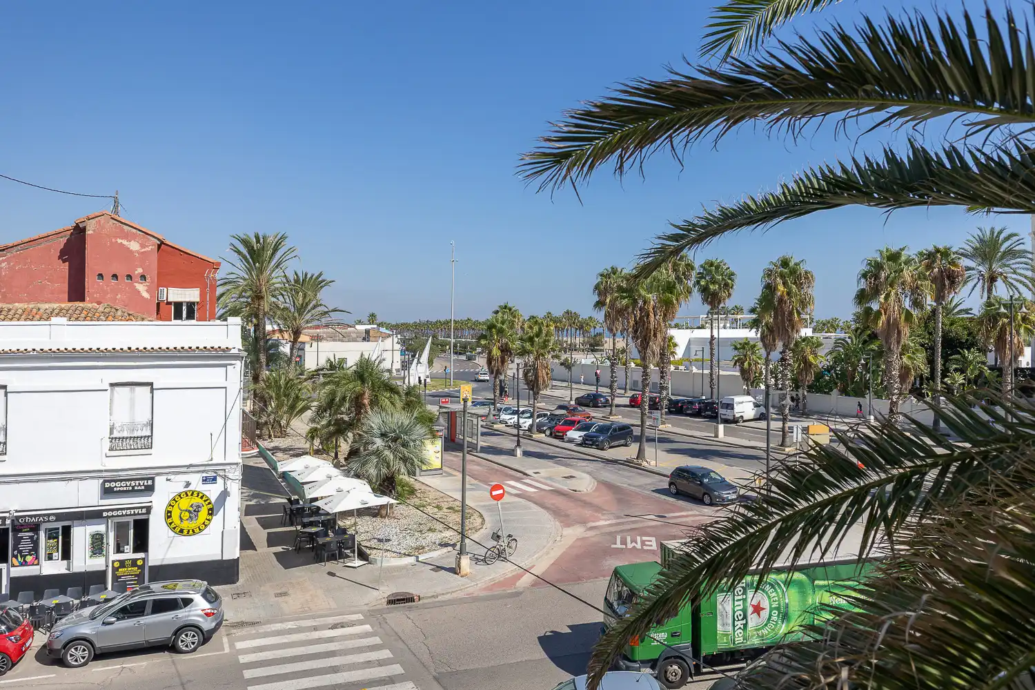 Vista exterior de Piso de alquiler en Poblats Marítims