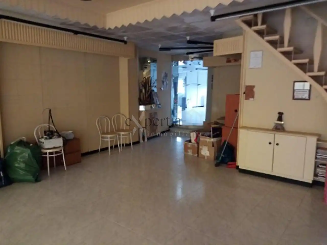 Commercial properties for rent in Boiro  with Furnished
