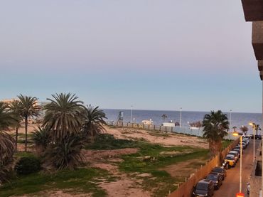 Appartement compact avec ascenseur à louer à Playa del Cura