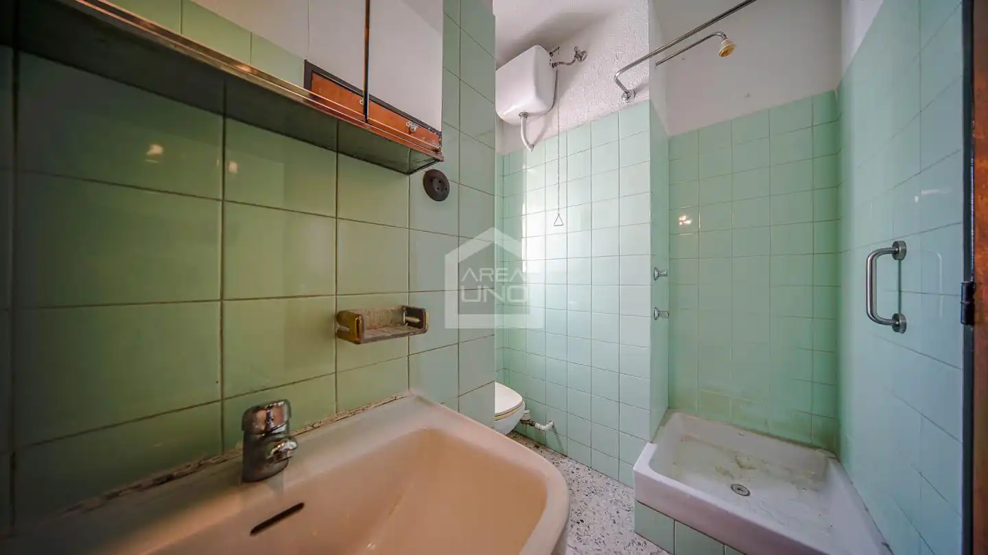 Bathroom of Flat for sale in Madrid  with Heating and Terrace