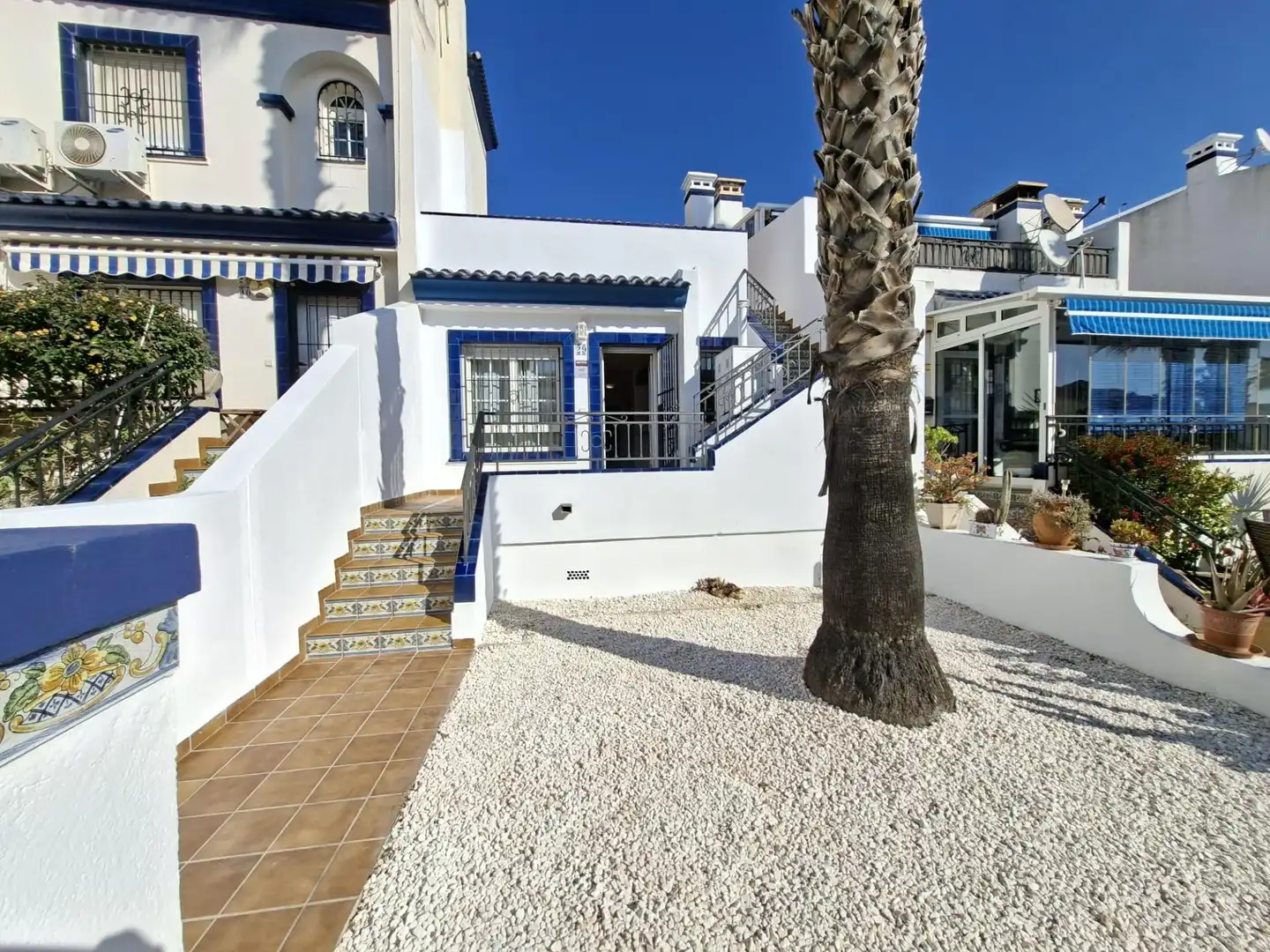 Bungalow with terrace for sale in Orihuela Costa, imagen 2