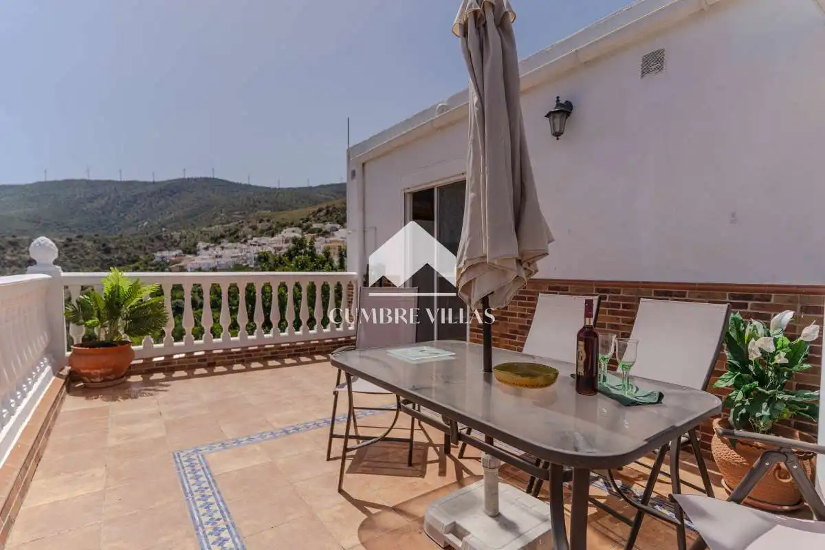 Terrassa de Casa o xalet en venda en Lújar amb Jardí privat, Terrassa i Internet