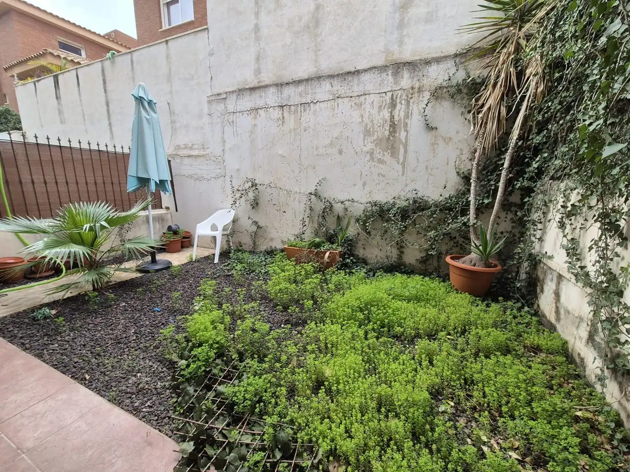 Jardí de Casa o xalet en venda en Alicante / Alacant amb Aire condicionat, Jardí privat i Terrassa