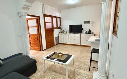 Sala d'estar de Pis en venda en Telde amb Balcó