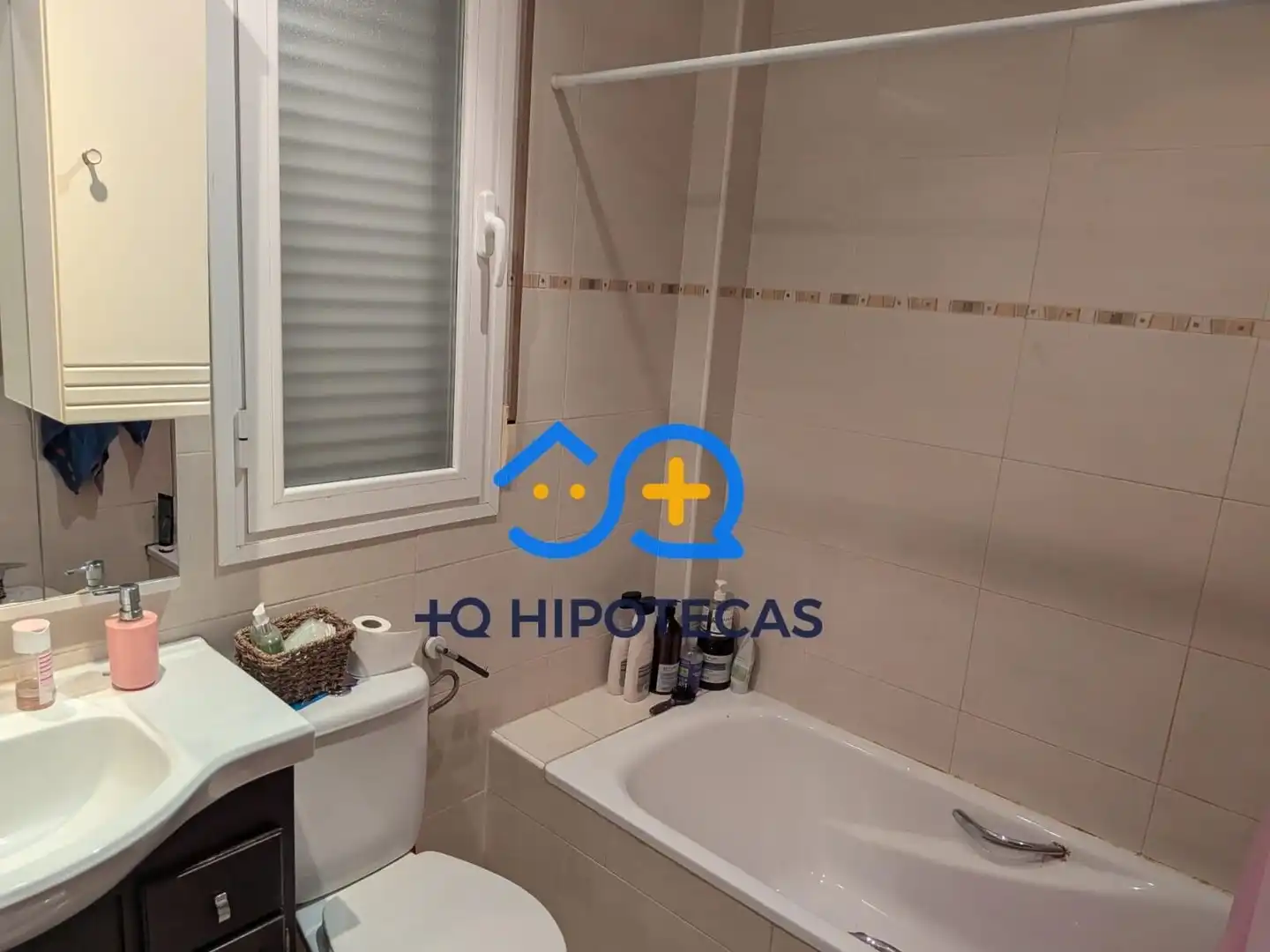 Baño de Piso en venta en Pantoja con Aire acondicionado, Calefacción y Trastero