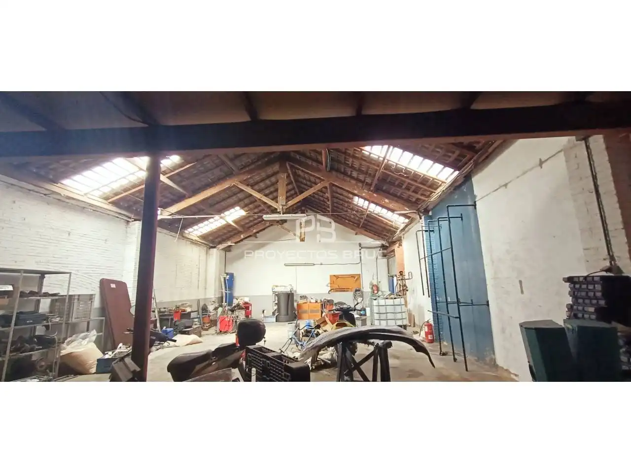 Nave industrial in vendita a Nucli Urbà, imagen 2