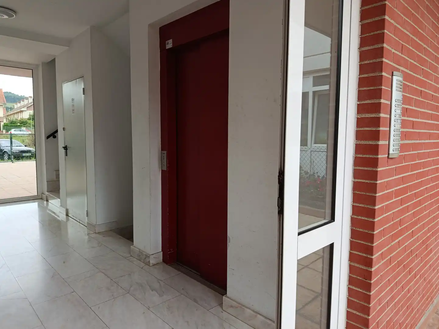 Piso en venta en Reocín con Calefacción, Jardín privado y Parquet