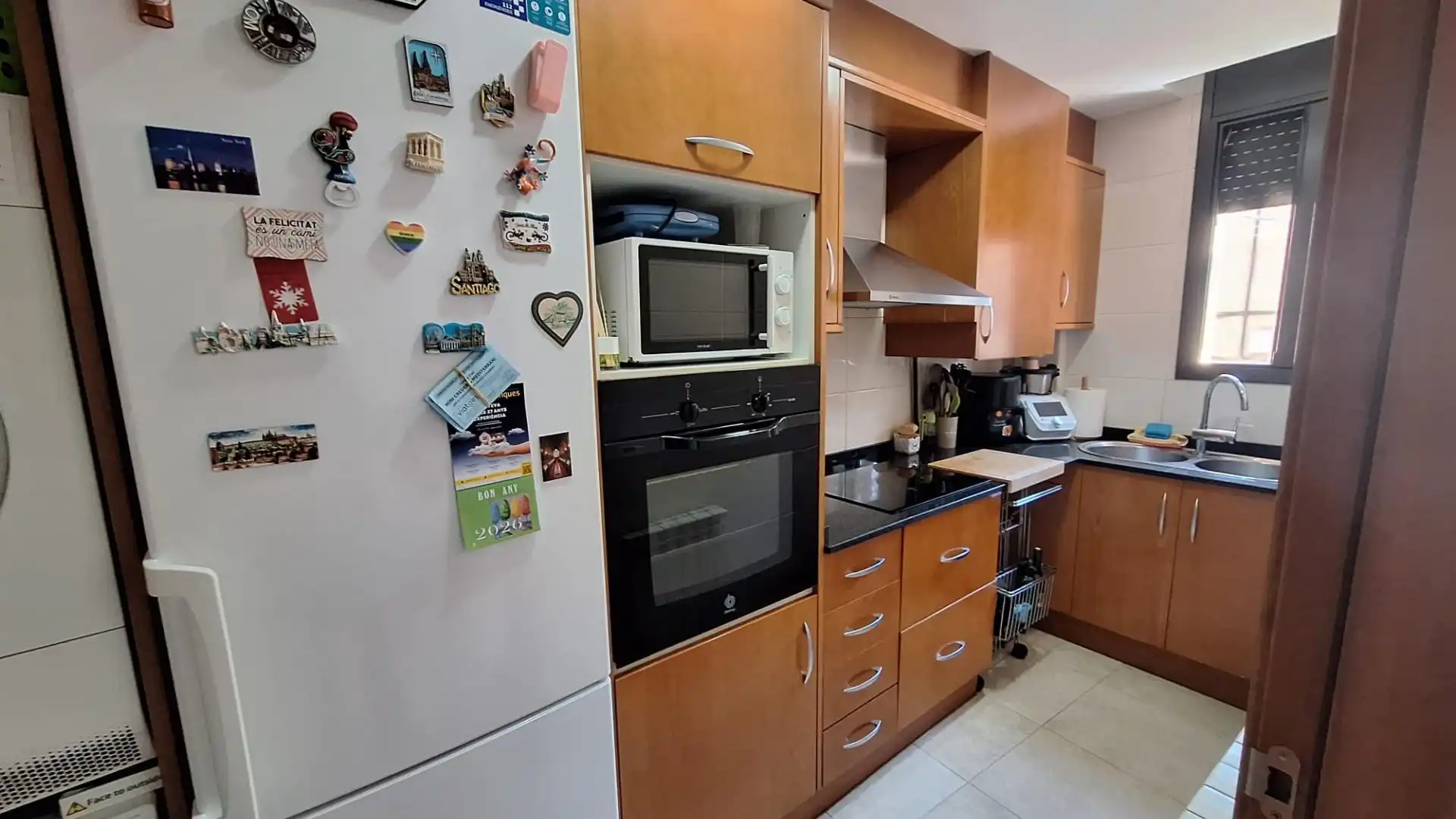 Flat for sale in Poble - Casc Antic