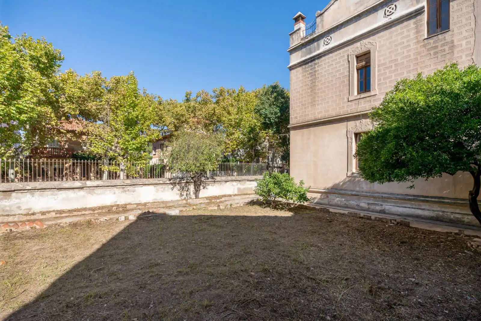 Vista exterior de Casa o chalet en venta en Sant Feliu de Llobregat con Calefacción, Jardín privado y Terraza