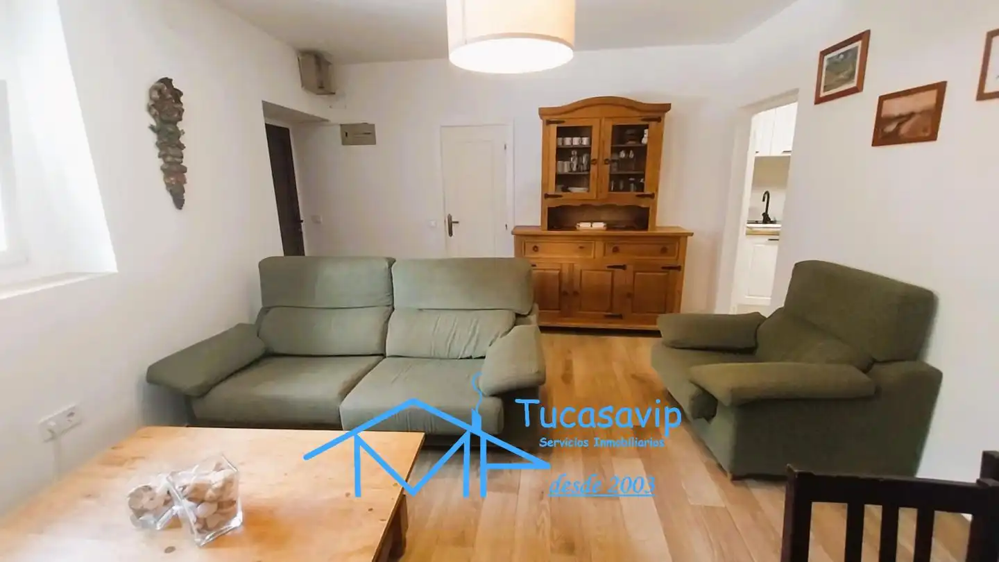 Sala d'estar de Casa o xalet en venda en Sotillo de la Adrada amb Terrassa