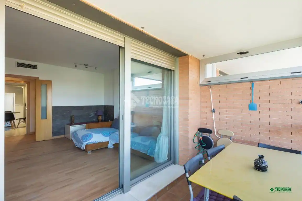 Terraza de Piso en venta en Almería con Terraza, Trastero y Piscina comunitaria