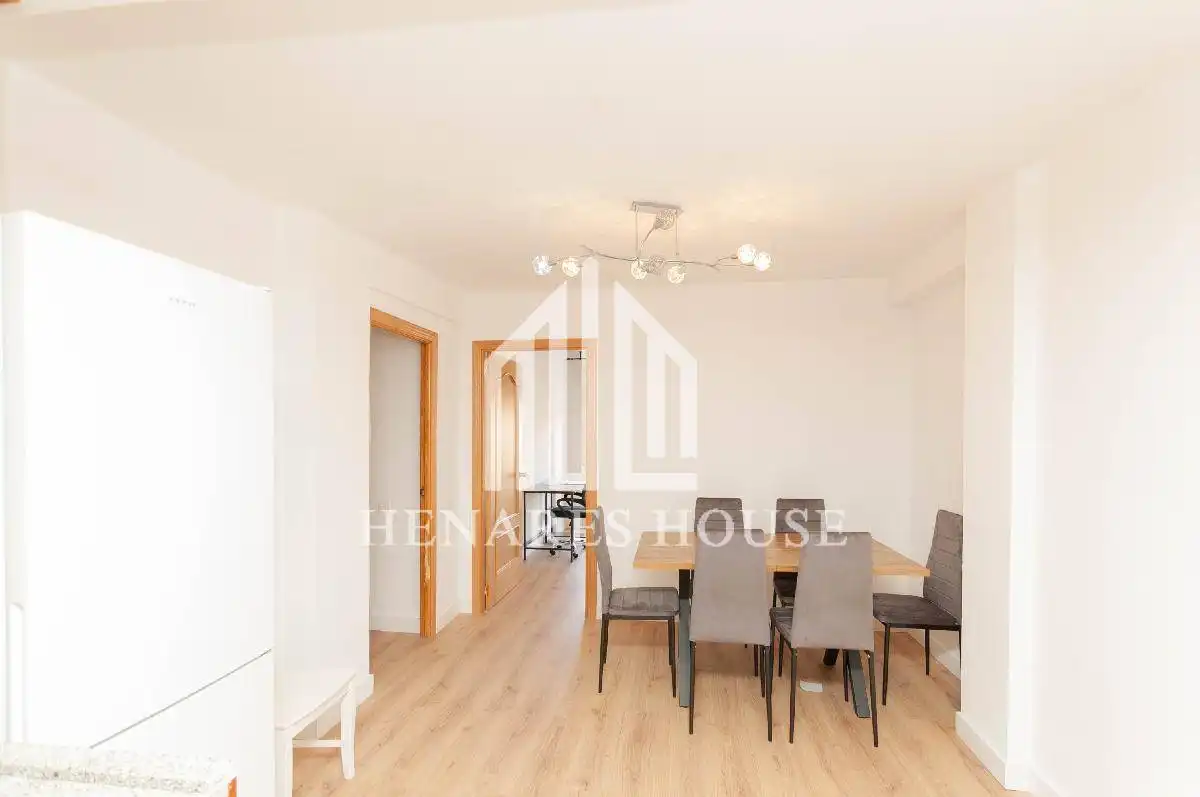 Wohnung mit Aufzug zur Miete in Barrio Venecia - Nueva Alcalá, imagen 4