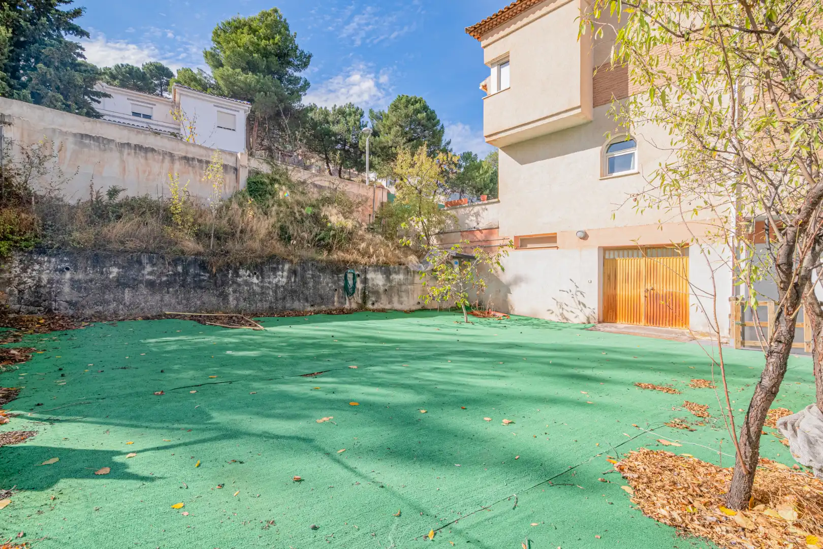 Vista exterior de Casa o chalet en venta en La Zubia con Aire acondicionado, Calefacción y Jardín privado