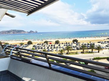 Appartamento con piscina in vendita a Passeig Maritim