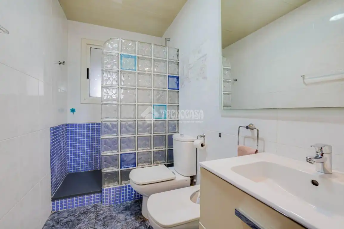 Baño de Piso en venta en Badalona con Balcón
