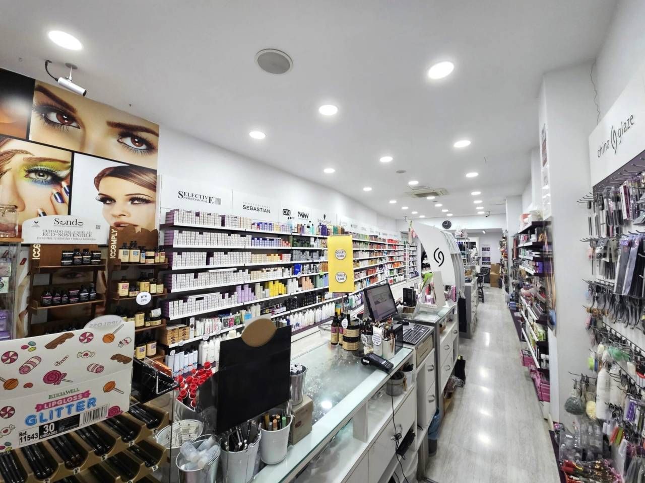 Premises for sale in  Barcelona Capital  with Air Conditioner